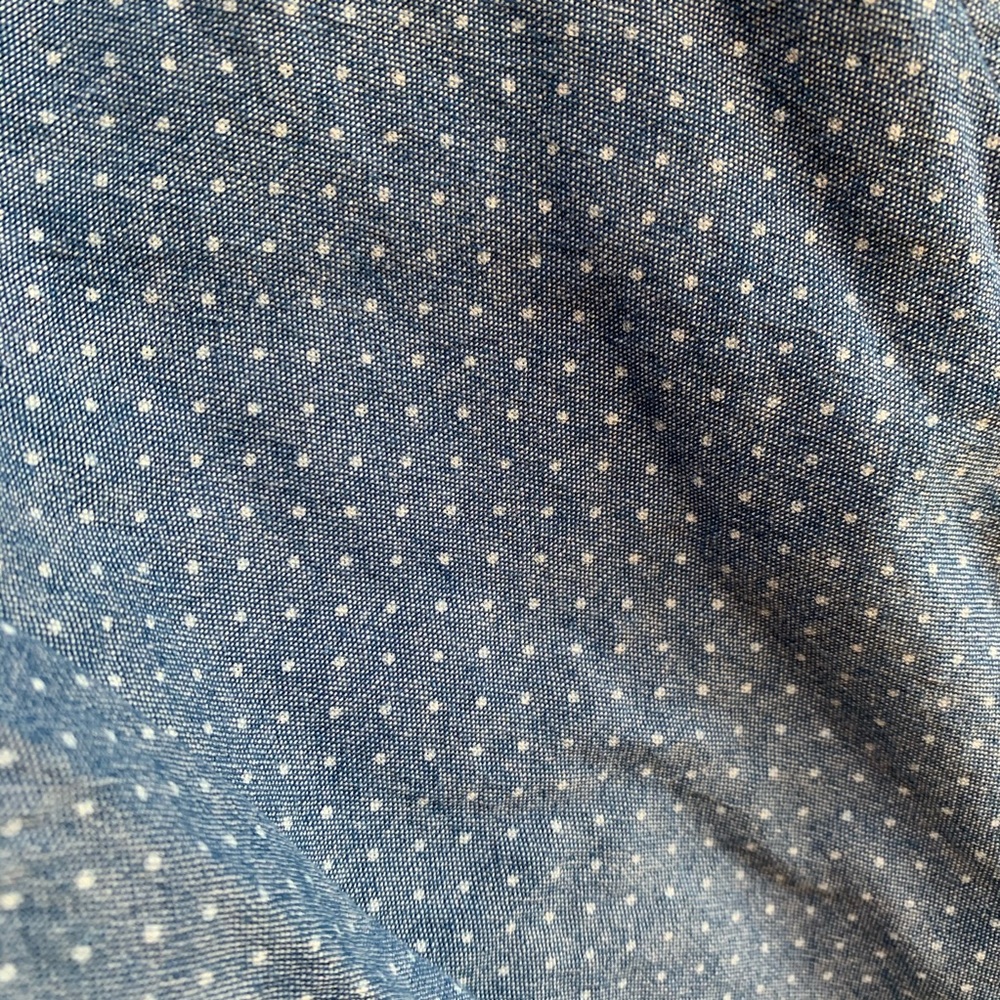 Bundle of 2 Button-down Weatherproof Vintage Shirts perfect for Fall - Picture 5 of 5